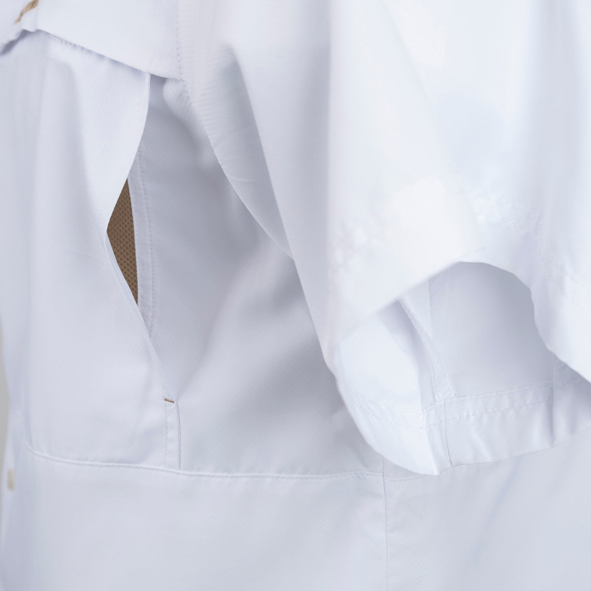 MicroFiber White Half Sleeve - Resistol Latest
