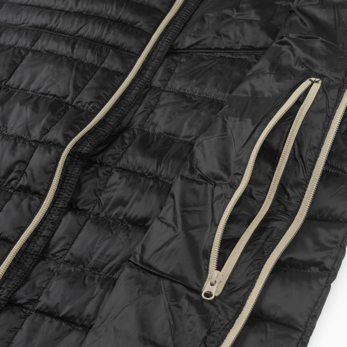 Cold Bloq Vest- Black - Resistol Special Offer